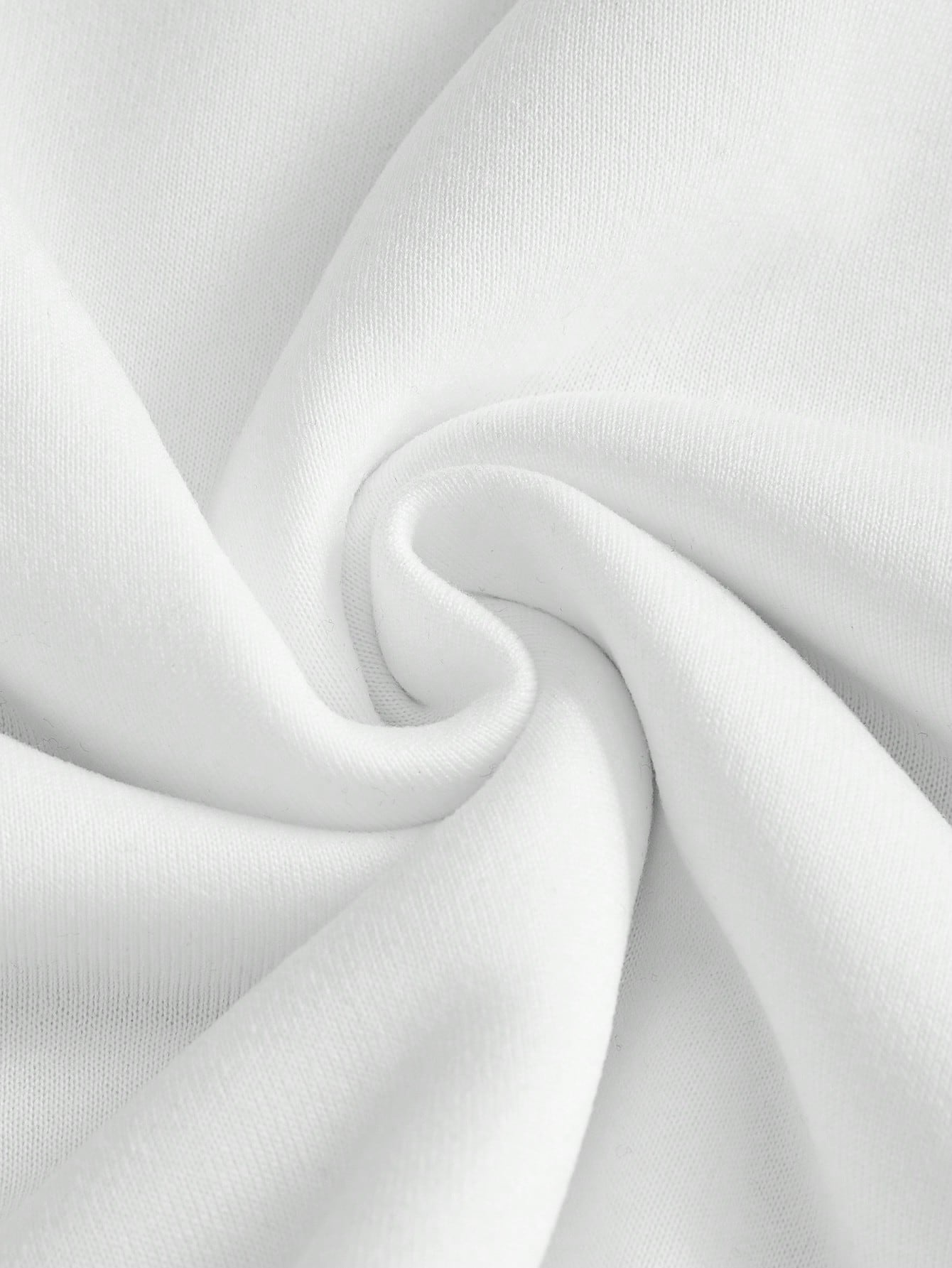 سويتشيرت اوفرسايز بتصميم مخصص