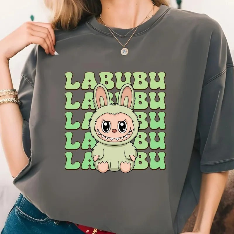 🐰 Labubu Karakter Baskılı Kısa Kollu Tişört – Eğlenceli ve Rahat Stil 🐰