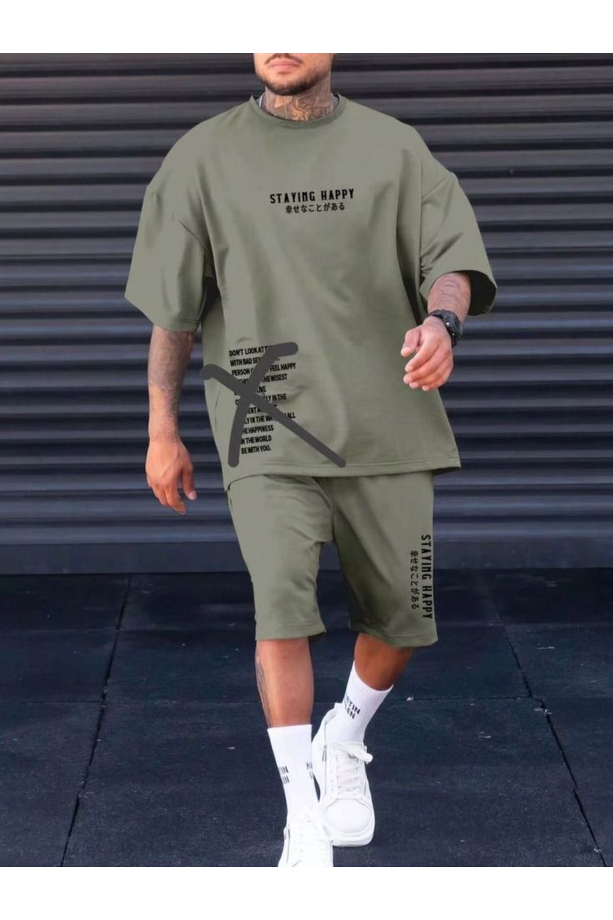 Unisex Staying Happy Yeşil Büyük Boy Tişört ve Şort Takımı